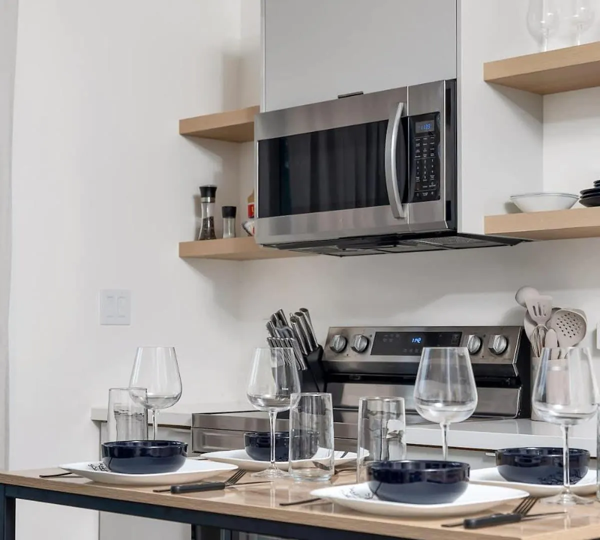 Apartment Spacious 2Br Near Uoft And College Toronto Canada